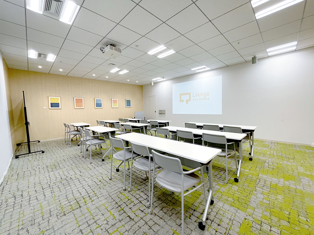 Q-Lounge KAGOSHIMA Conference 01 内装画像